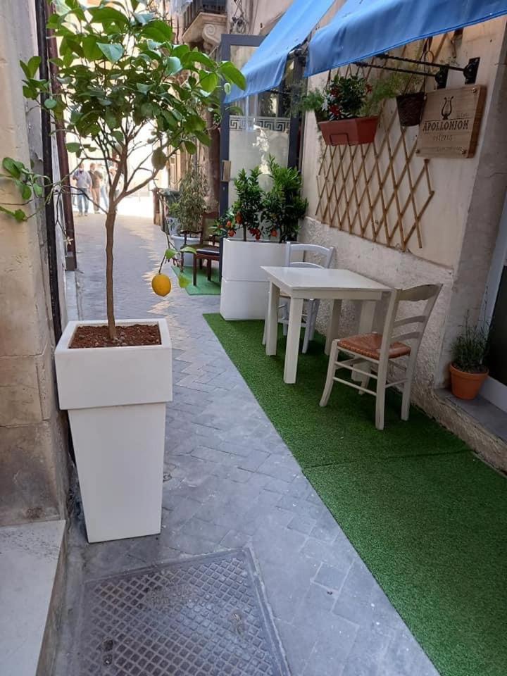 סירקוזה Zeus Charming Apartment מראה חיצוני תמונה